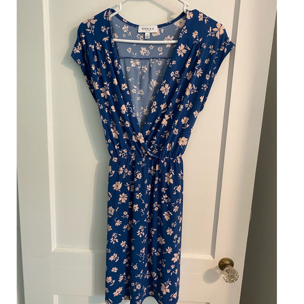 V neck short sleeve floral dress